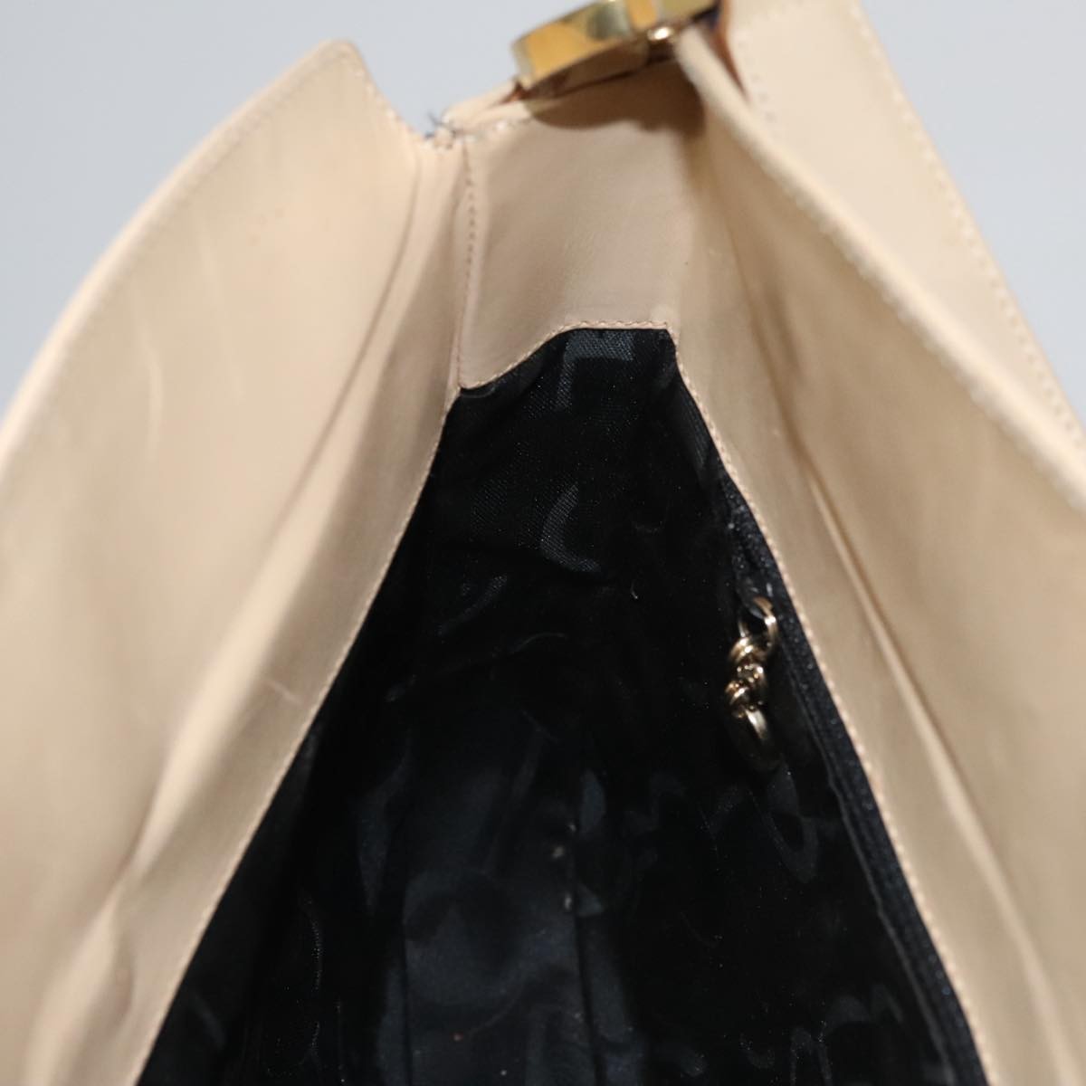 Salvatore Ferragamo Gancini Shoulder Bag Leather, BEIGE, LEATHER, Shoulder bag