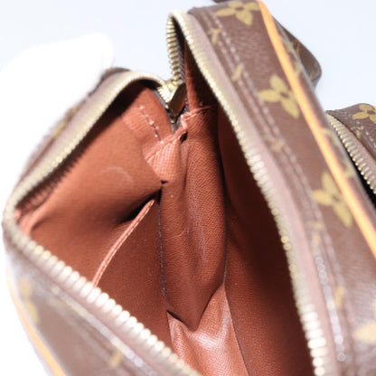 Louis Vuitton Amazone Bag Monogram Canvas, BROWN, CANVAS, Clutche & pouche