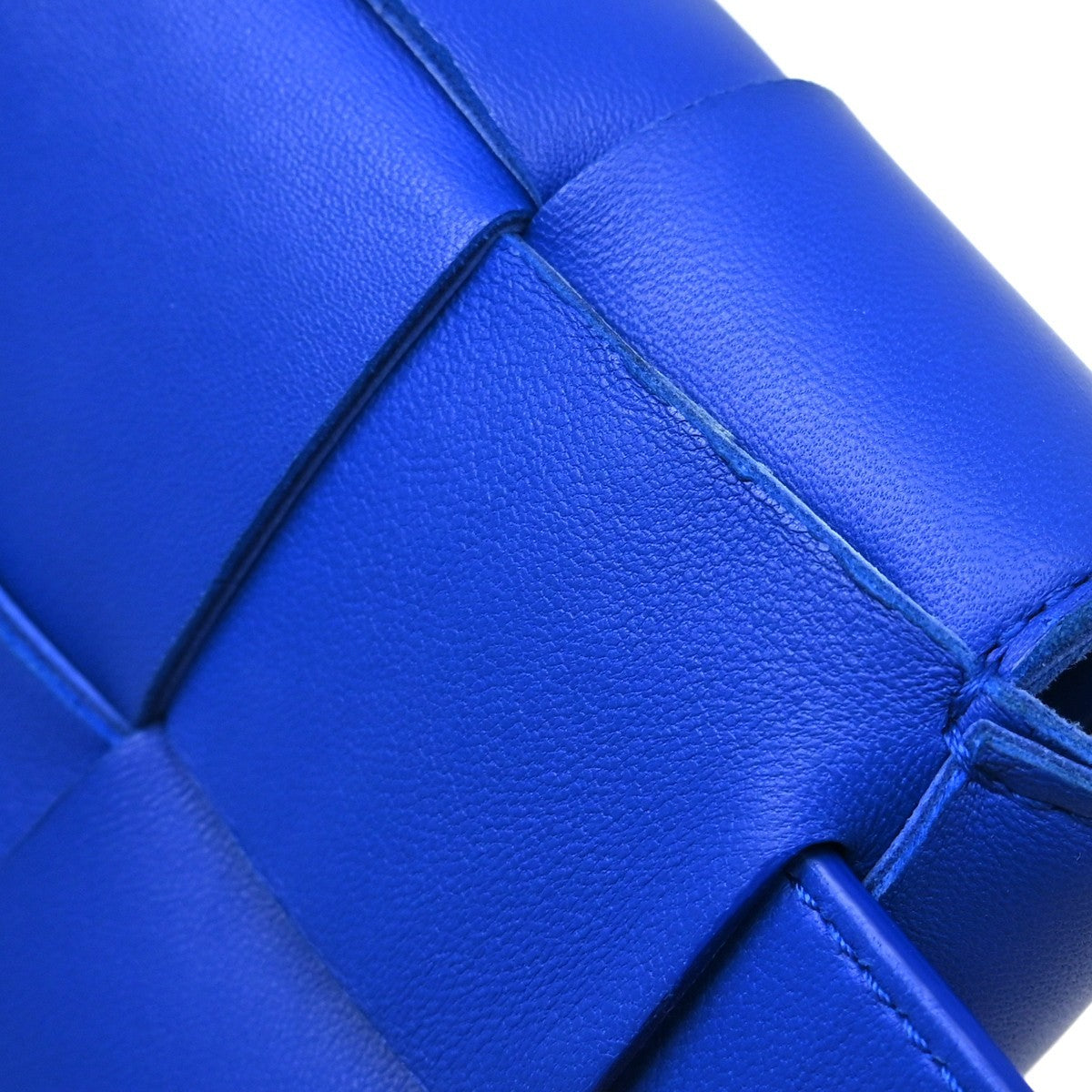 Bottega Veneta Cassette Belt Bag Maxi Intrecciato Leather, Blue, Leather, Clutch