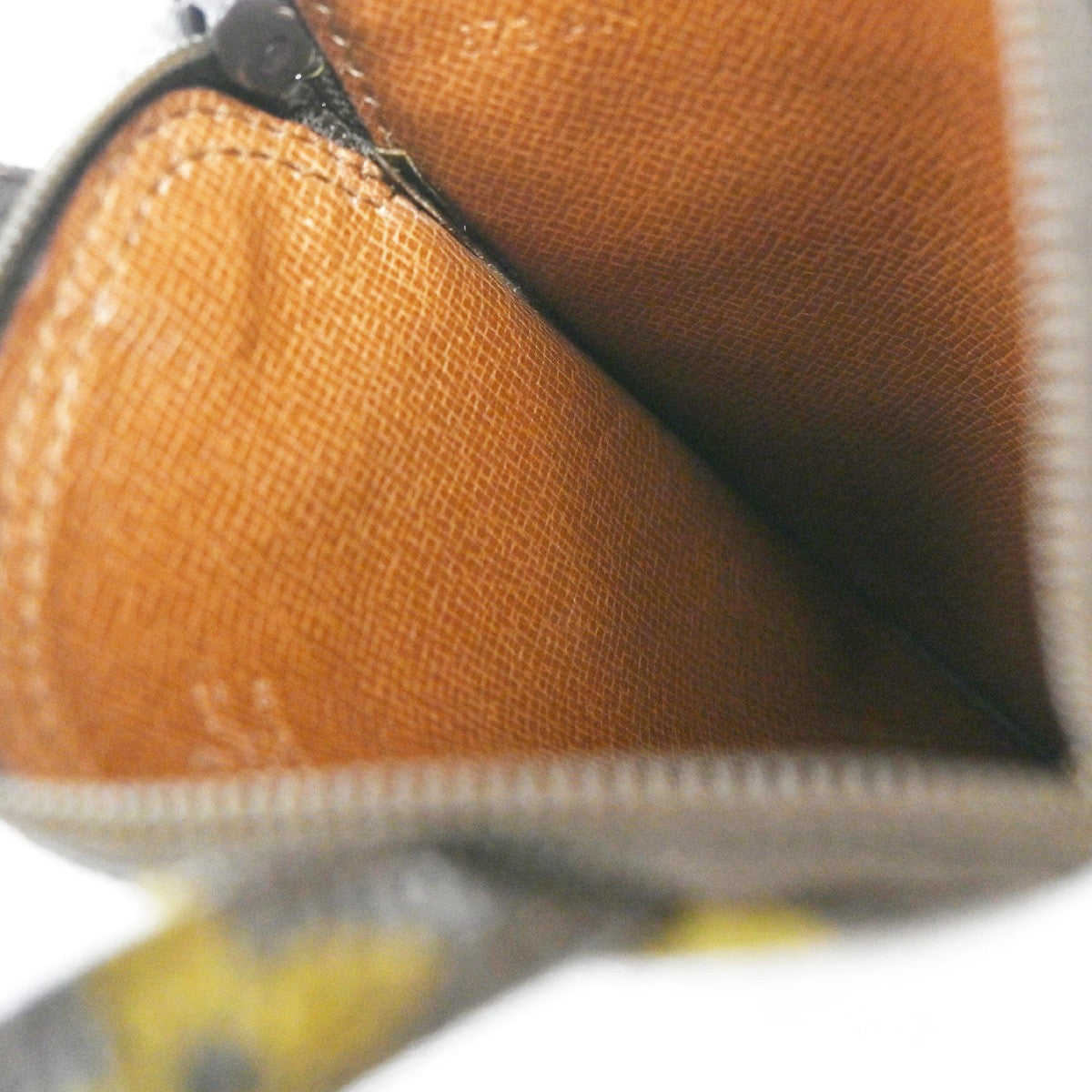 Louis Vuitton Pochette Secret Monogram canvas, BROWN, CANVAS, Clutche & pouche