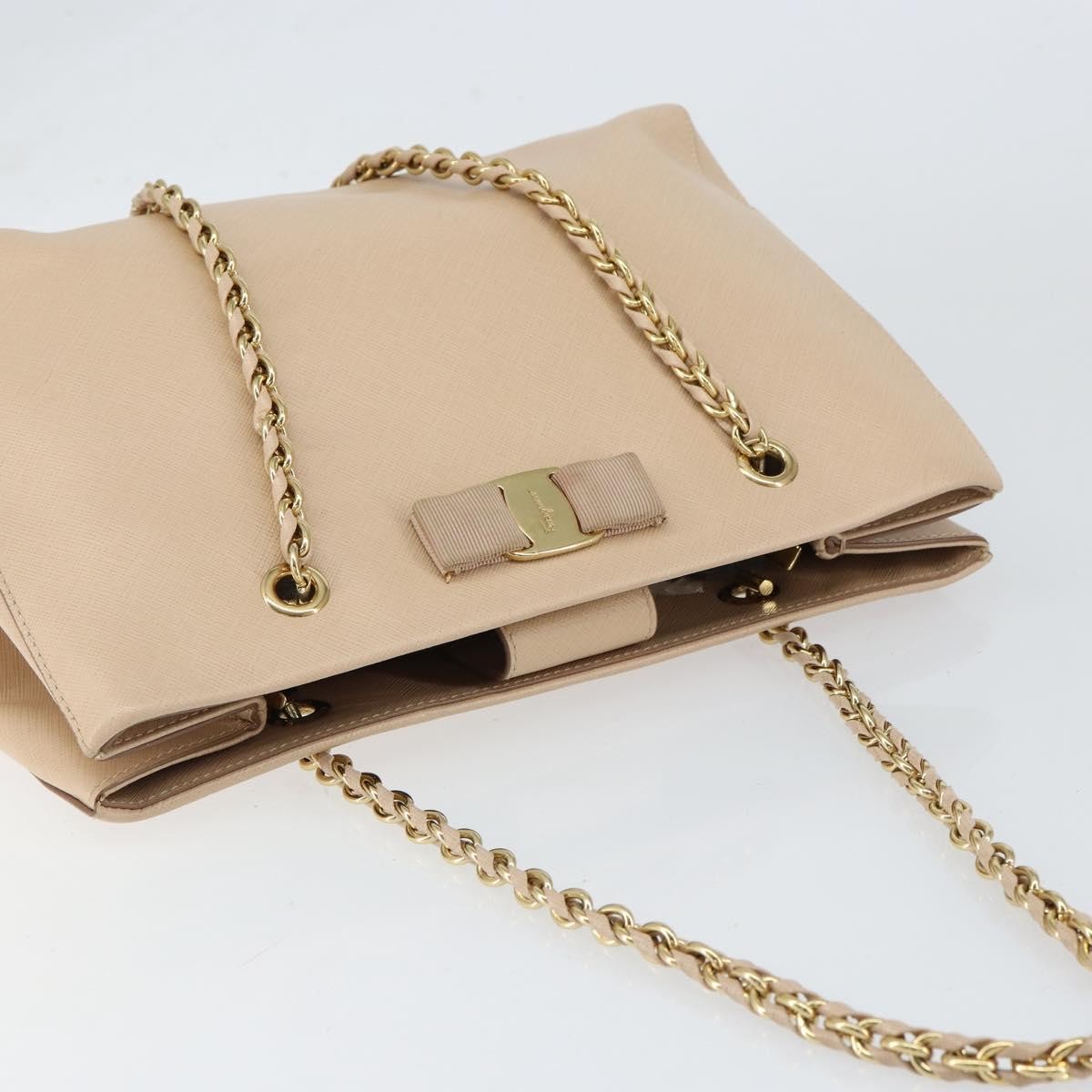 Salvatore Ferragamo Vala Shoulder Bag Leather, BEIGE, LEATHER, Shoulder bag