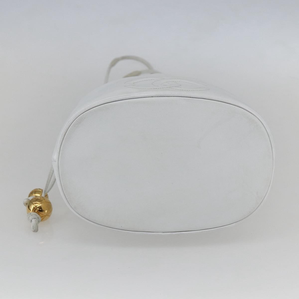 Chanel Vintage CC Drawstring Bucket Bag Caviar, WHITE, LEATHER, Shoulder bag