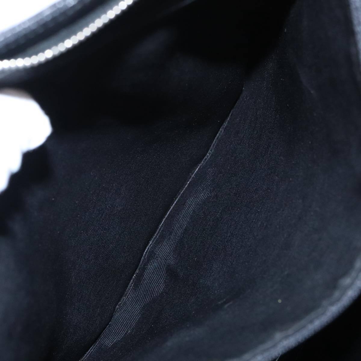 Chanel Vintage CC Zip Around Shoulder Bag Quilted Caviar, BLACK, LEATHER, Tote bag