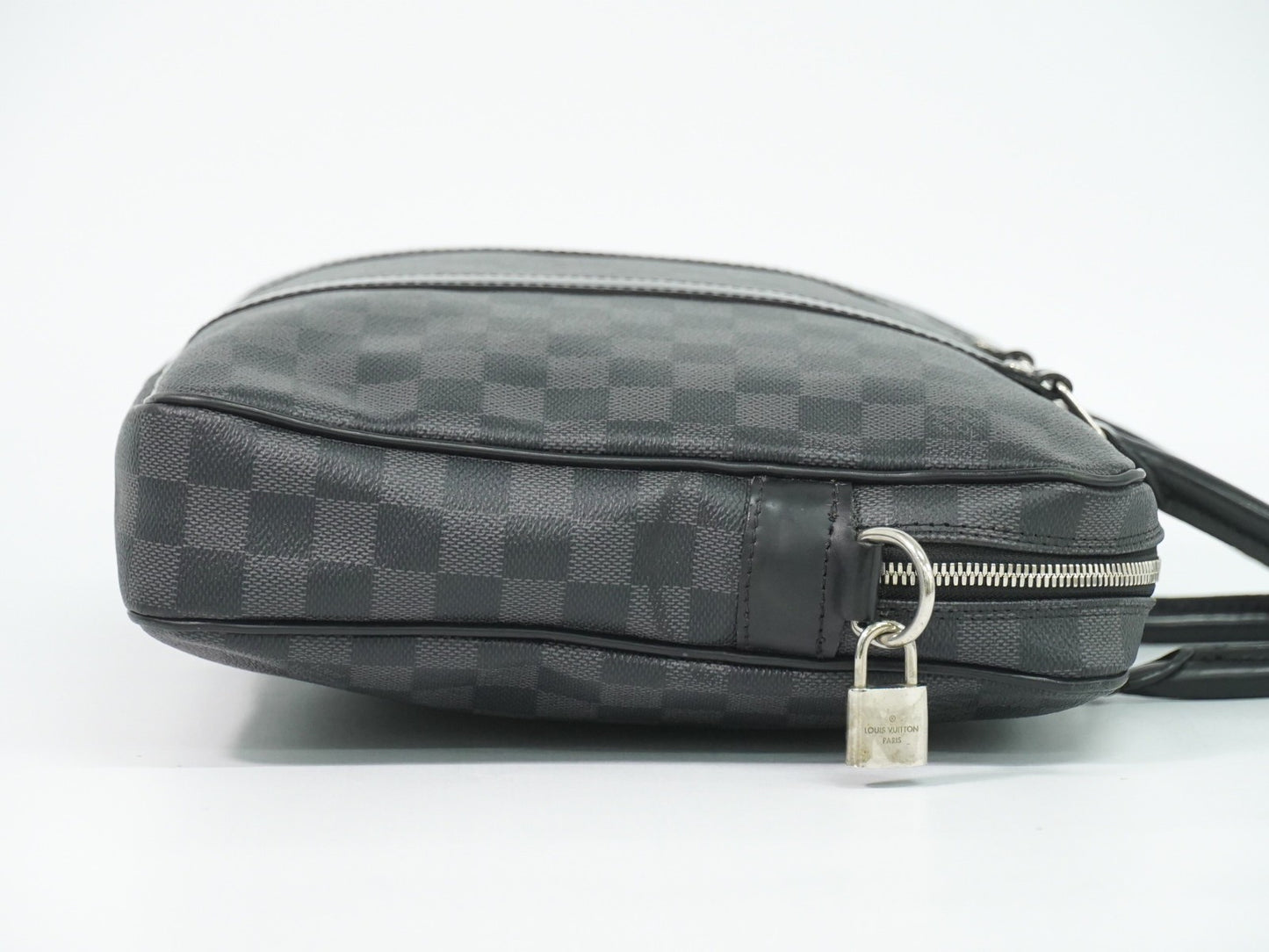 Louis Vuitton Porte-Documents Voyage Briefcase Damier Graphite, Gray, Canvas, Briefcase