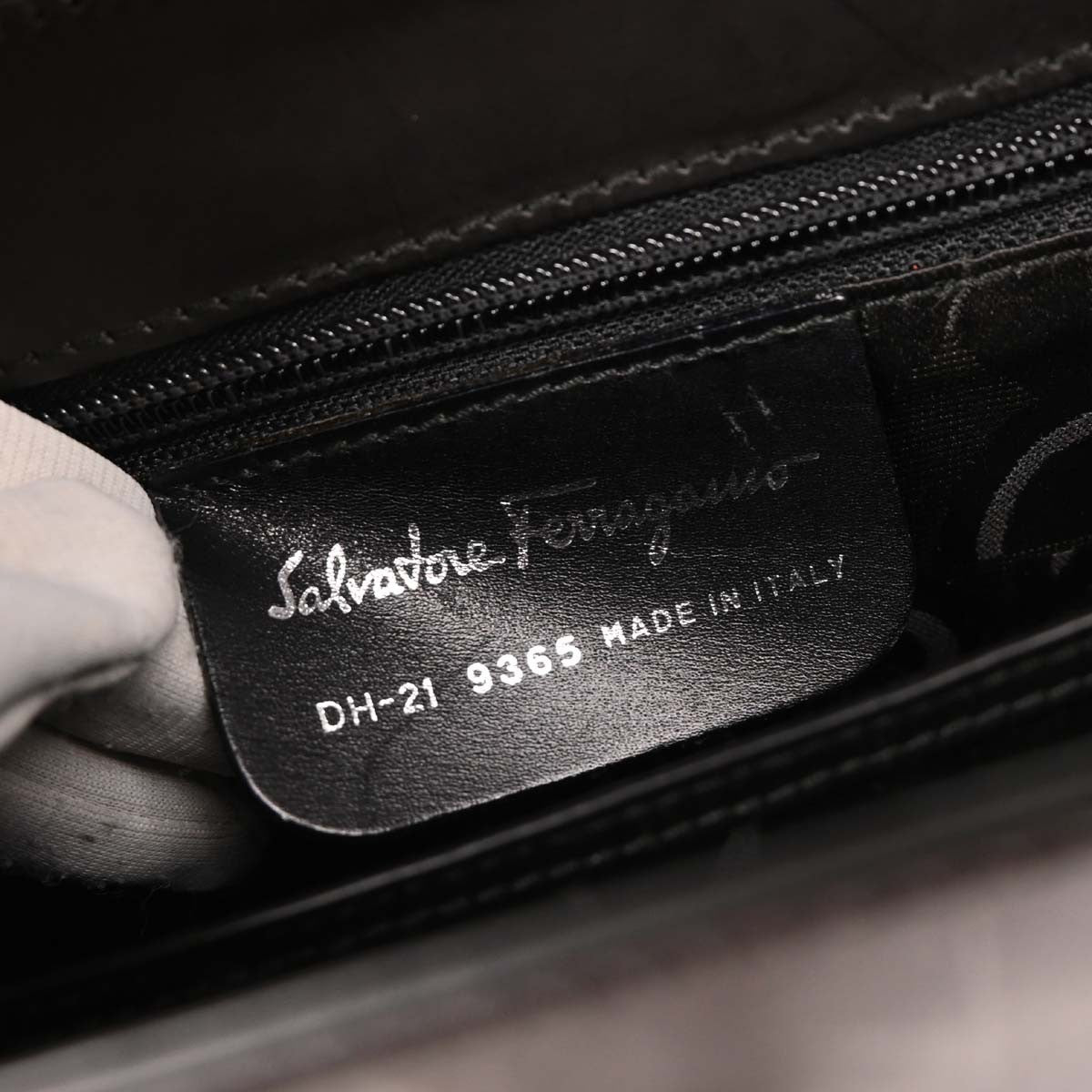 Salvatore Ferragamo Convertible Top Handle Bag Leather, BLACK, LEATHER, Handbag