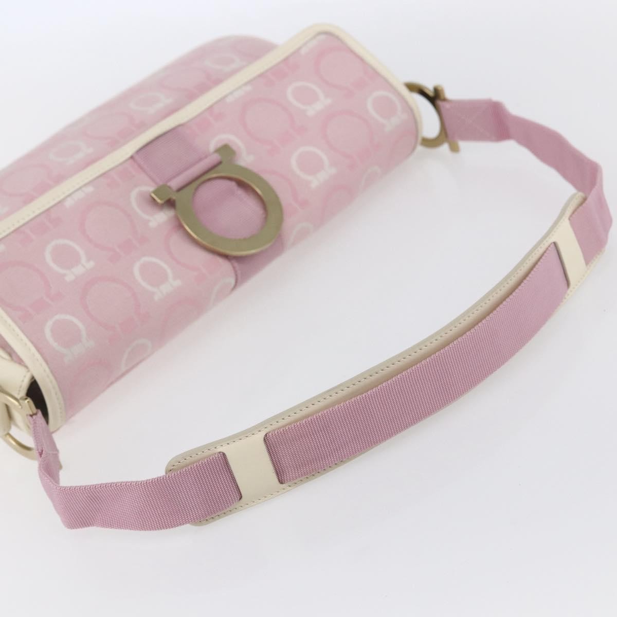 Salvatore Ferragamo Gancini Shoulder Bag Canvas, PINK, CANVAS, Shoulder bag