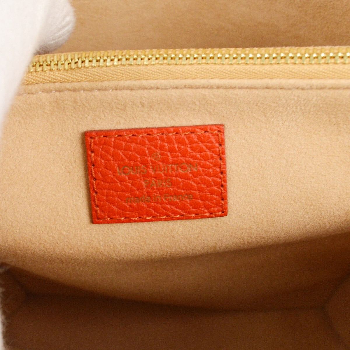 Louis Vuitton Volta Handbag Leather, RED, LEATHER, Handbag