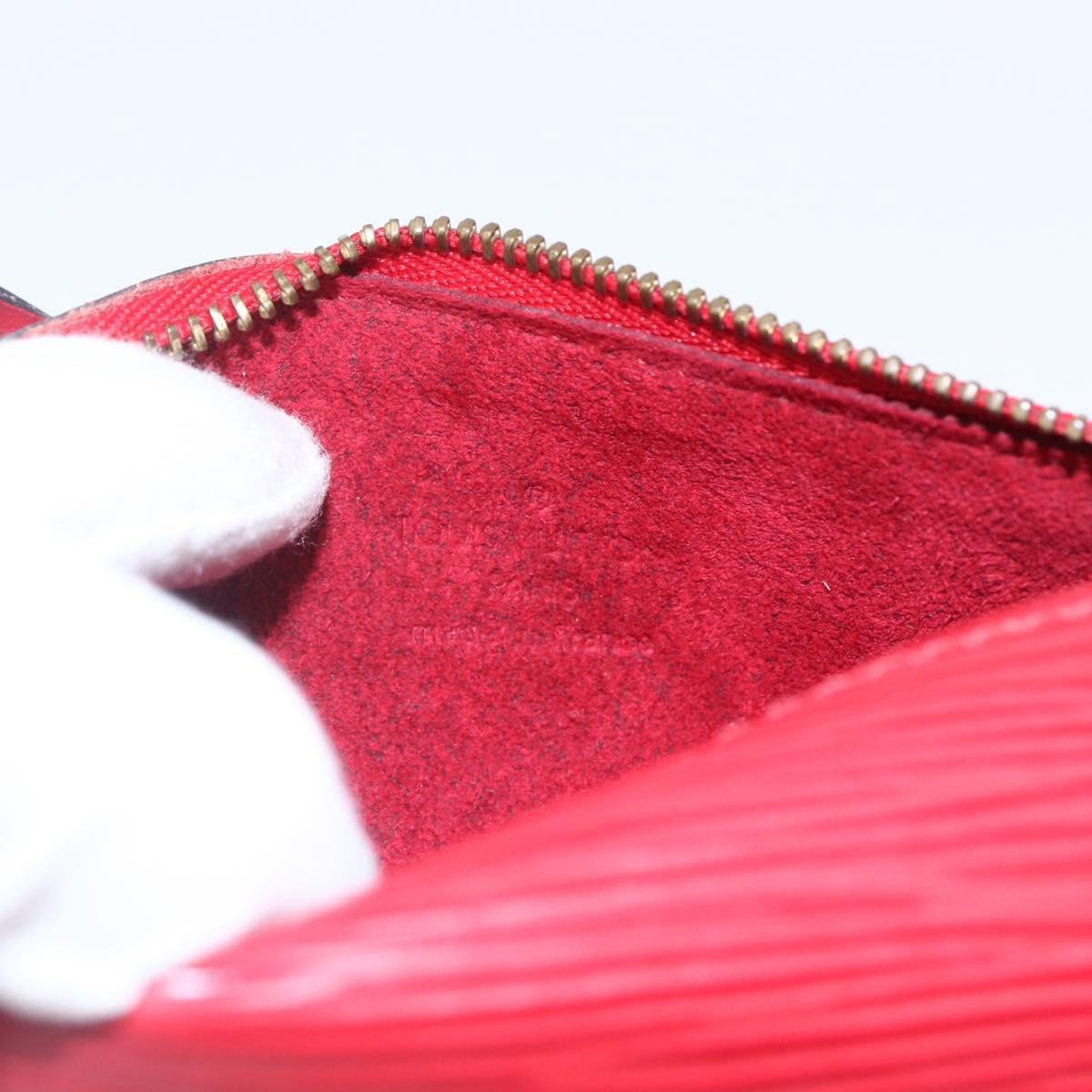 Louis Vuitton Soufflot Pochette Epi Leather, RED, LEATHER, Clutche & pouche