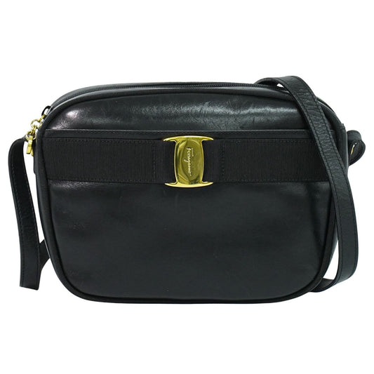 Salvatore Ferragamo Vara Bow camera Shoulder Bag Leather, BLACK, LEATHER, Shoulder bag