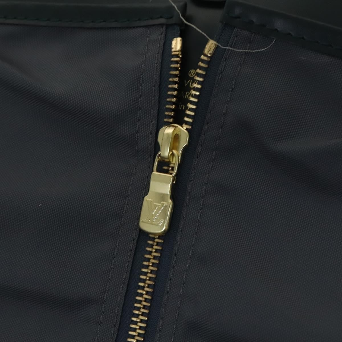 Louis Vuitton Garment Cover Taiga Leather, GREEN, LEATHER, Travel bag