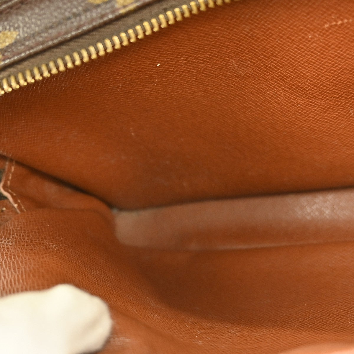 Louis Vuitton Nil Messenger Bag Monogram Canvas, Brown, Canvas, Crossbody Bag