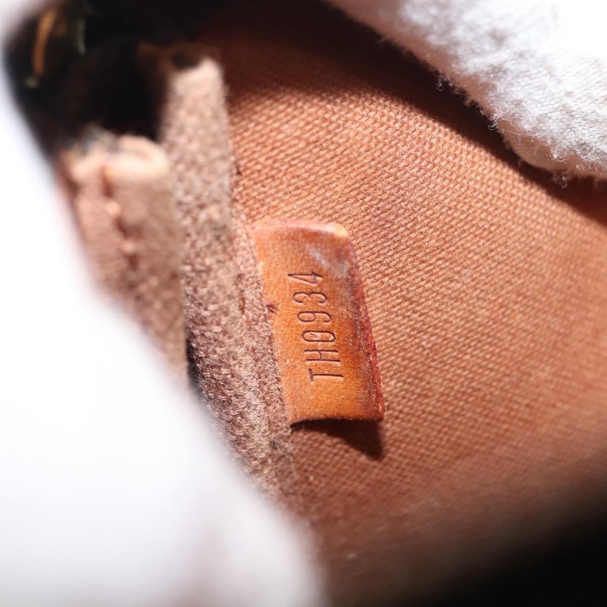 Louis Vuitton Pochette Accessoires NM Monogram Canvas, BROWN, CANVAS, Clutche & pouche