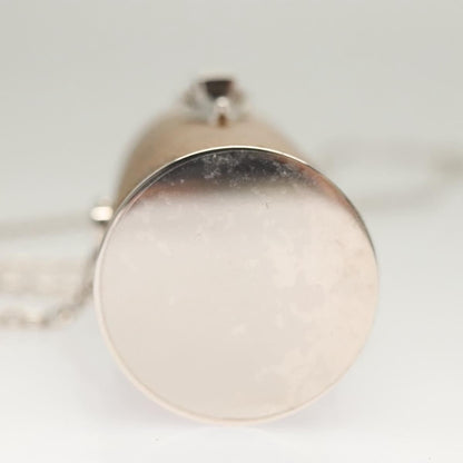 Louis Vuitton Lipstick Case on Chain Monogram Canvas, BROWN, CANVAS, Clutche & pouche