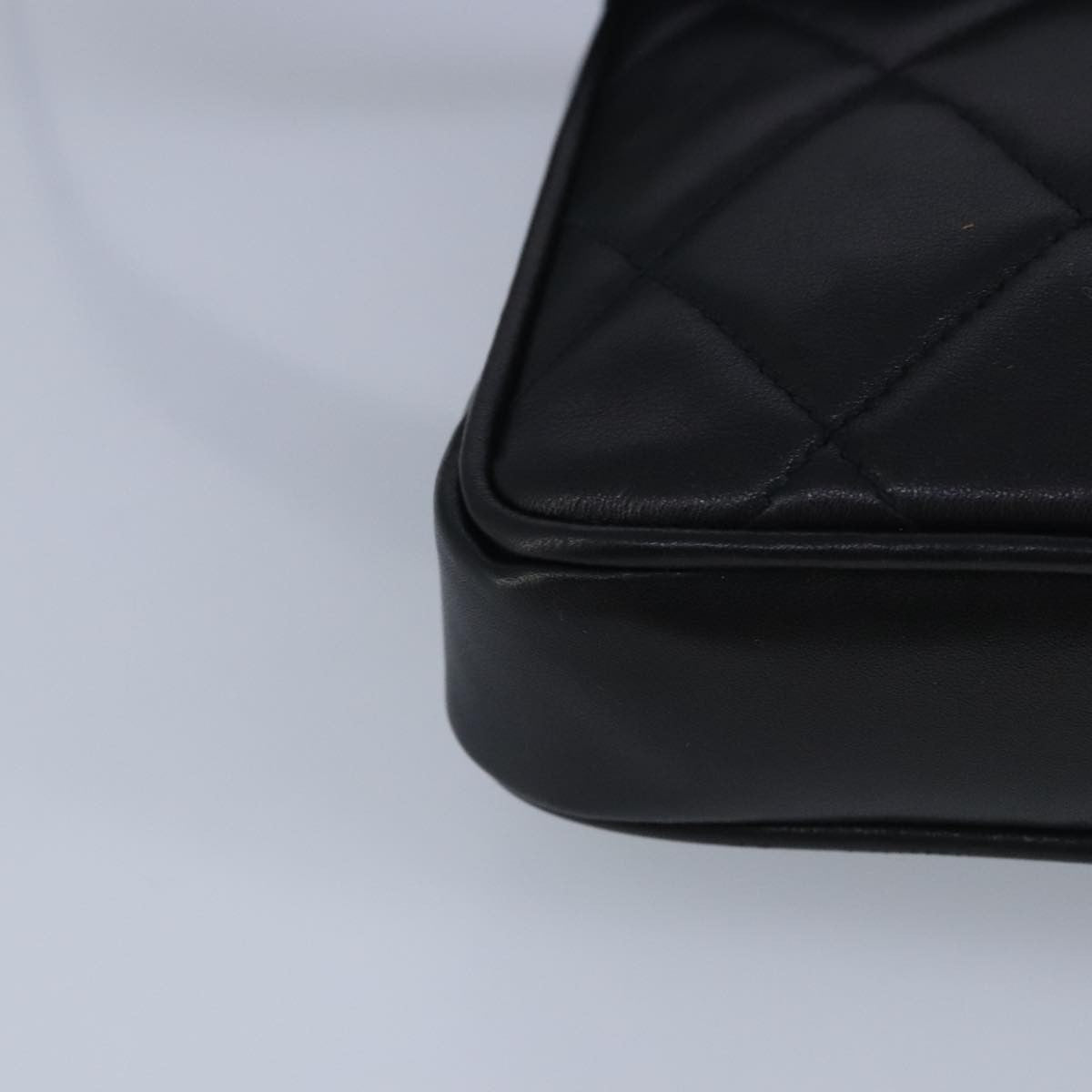 Chanel Vintage CC Flap Waist Bag Quilted Leather, BLACK, LEATHER, Clutche & pouche