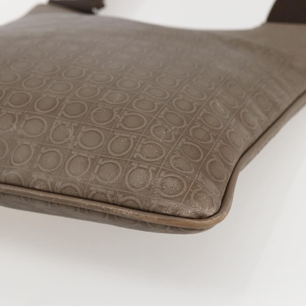 Salvatore Ferragamo Gancini Shoulder Bag Leather, BEIGE, LEATHER, Shoulder bag