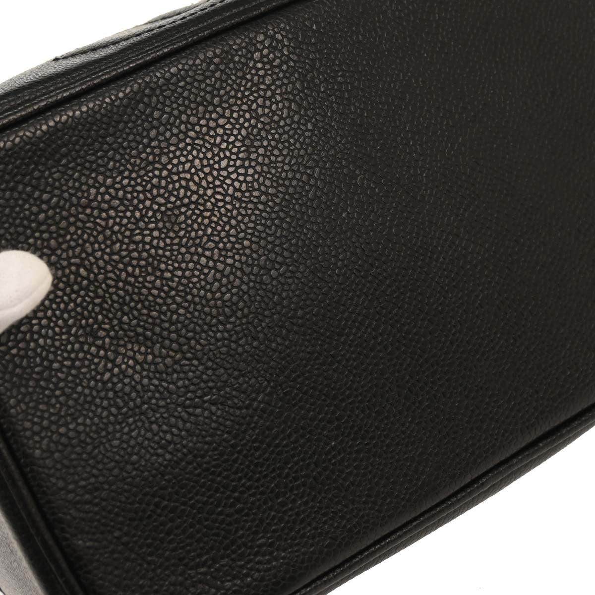 Chanel Vintage Timeless Cosmetic Case with Mirror Caviar, BLACK, LEATHER, Clutche & pouche