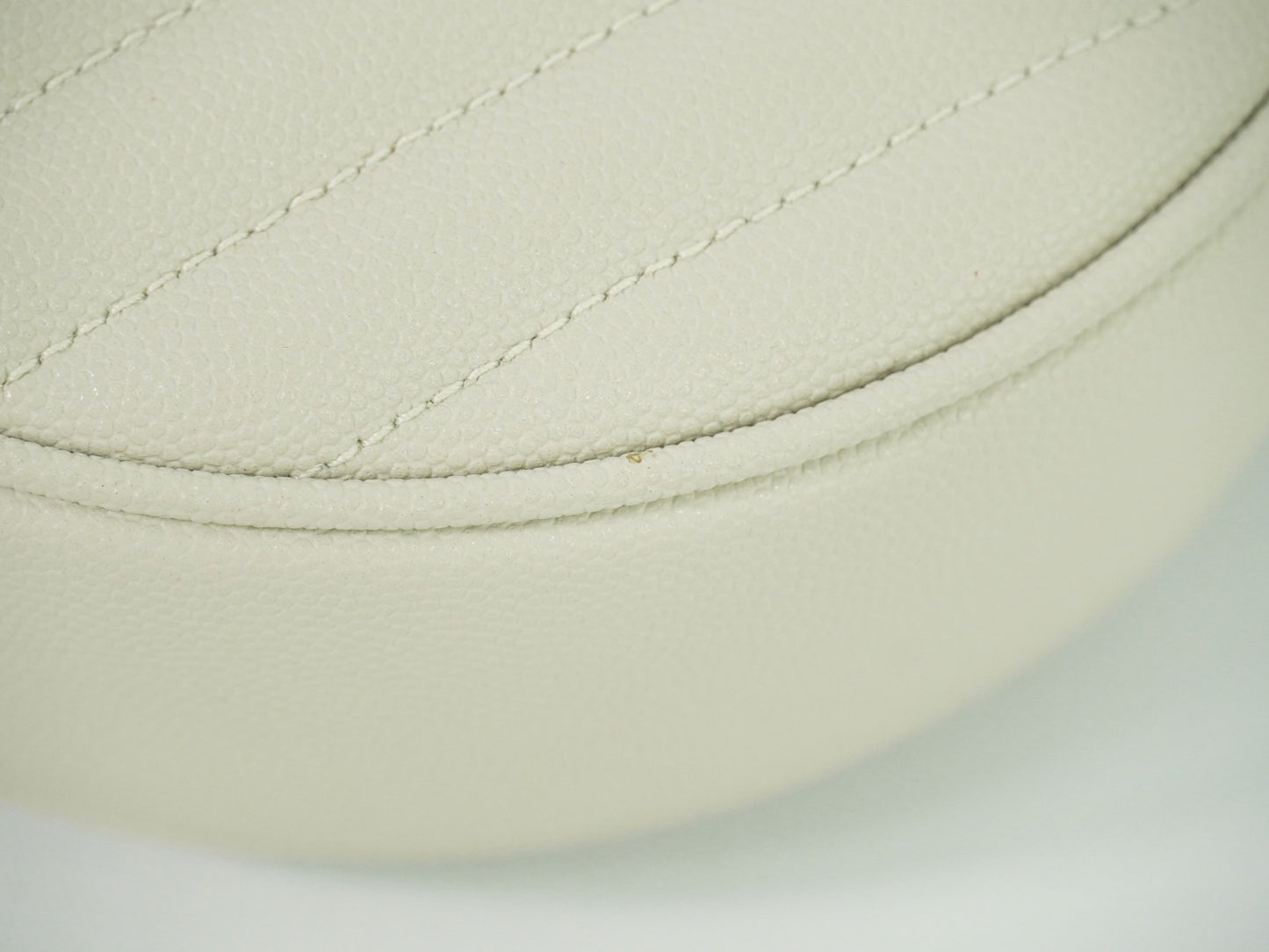 Saint Laurent Vinyle Round Camera Bag Matelasse Chevron Leather, WHITE, LEATHER, Crossbody bag