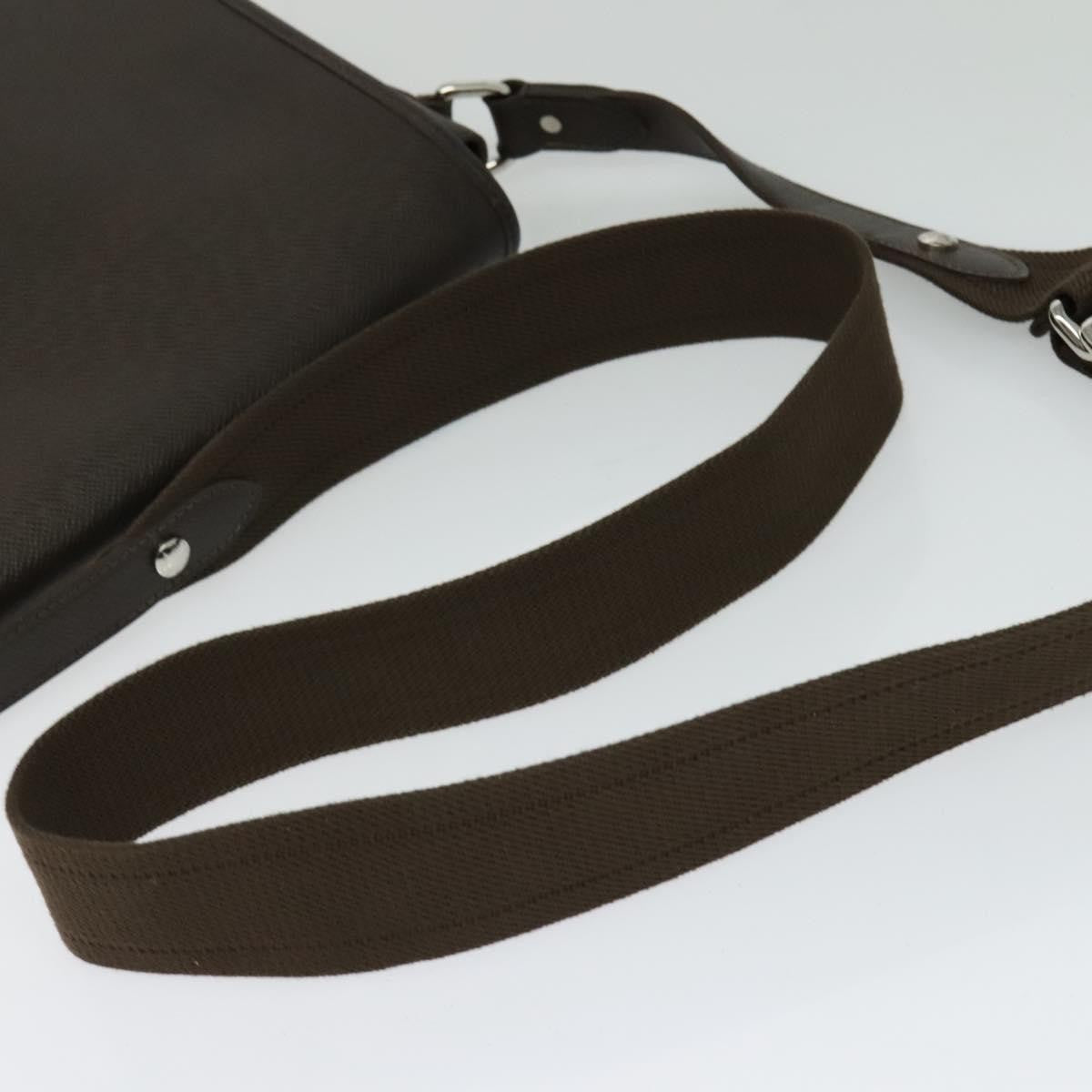 Louis Vuitton Andrei Messenger Bag Taiga Leather, BROWN, LEATHER, Shoulder bag