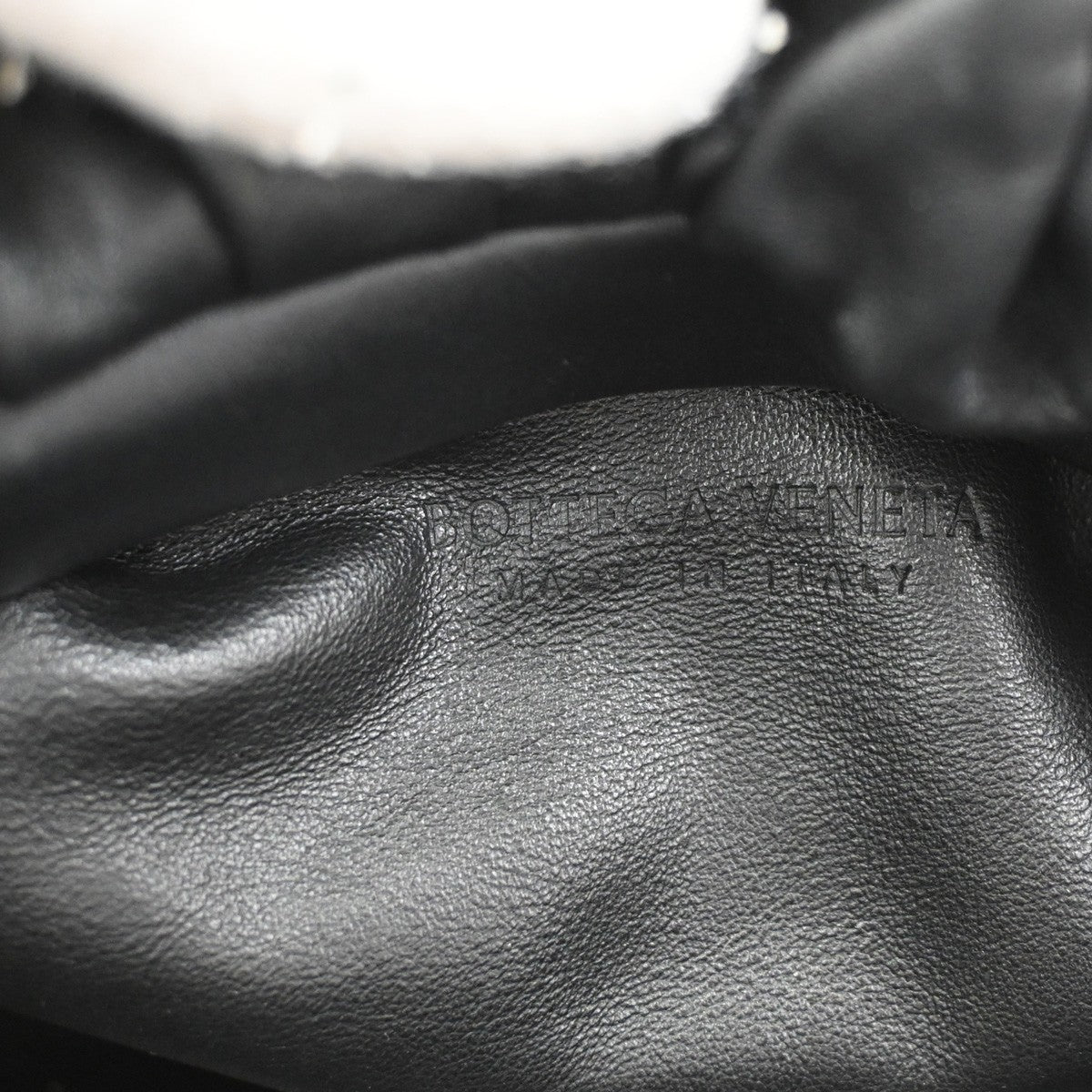 Bottega Veneta The Chain Pouch Leather, BLACK, LEATHER, Shoulder bag