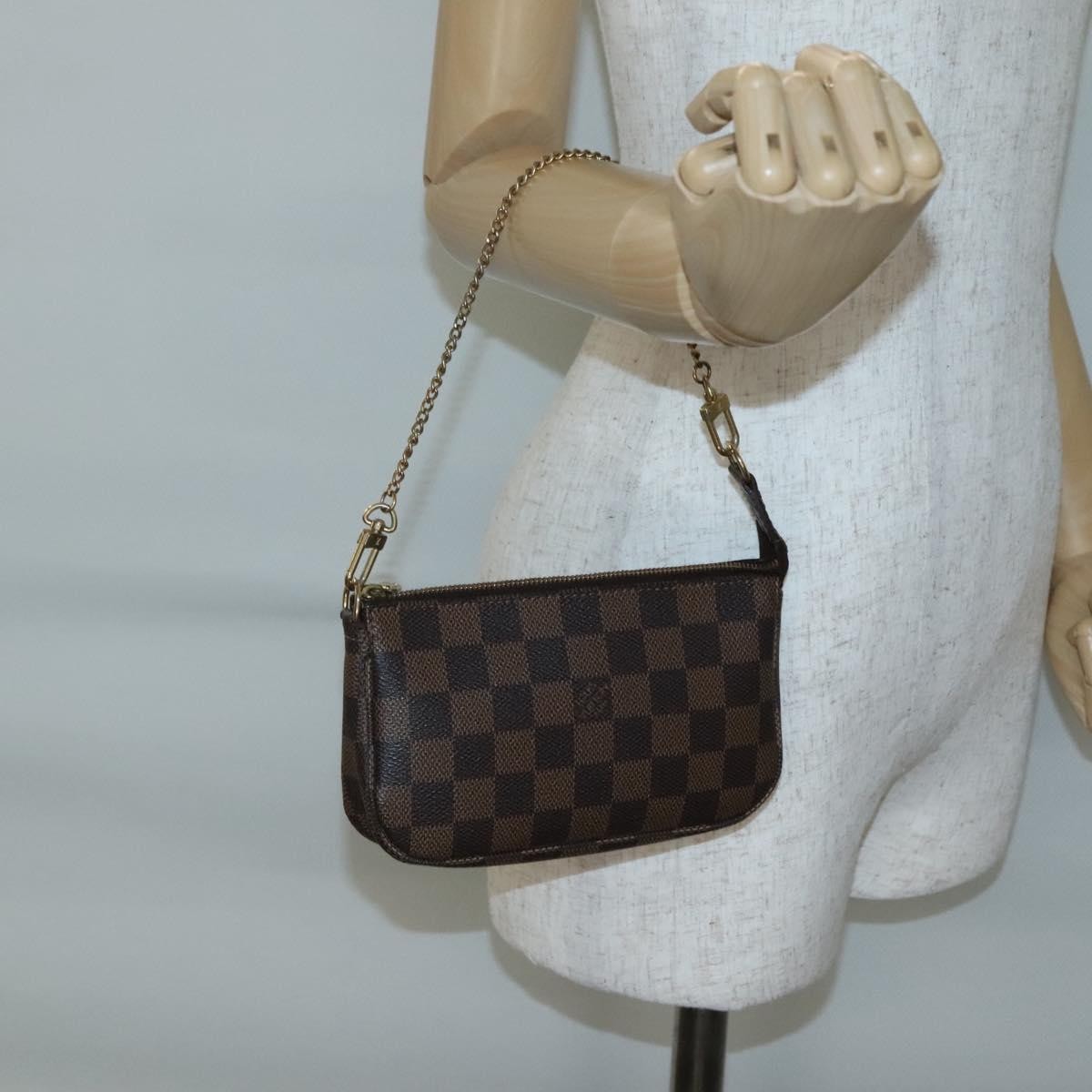 Louis Vuitton Pochette Accessoires Damier, BROWN, CANVAS, Clutche & pouche