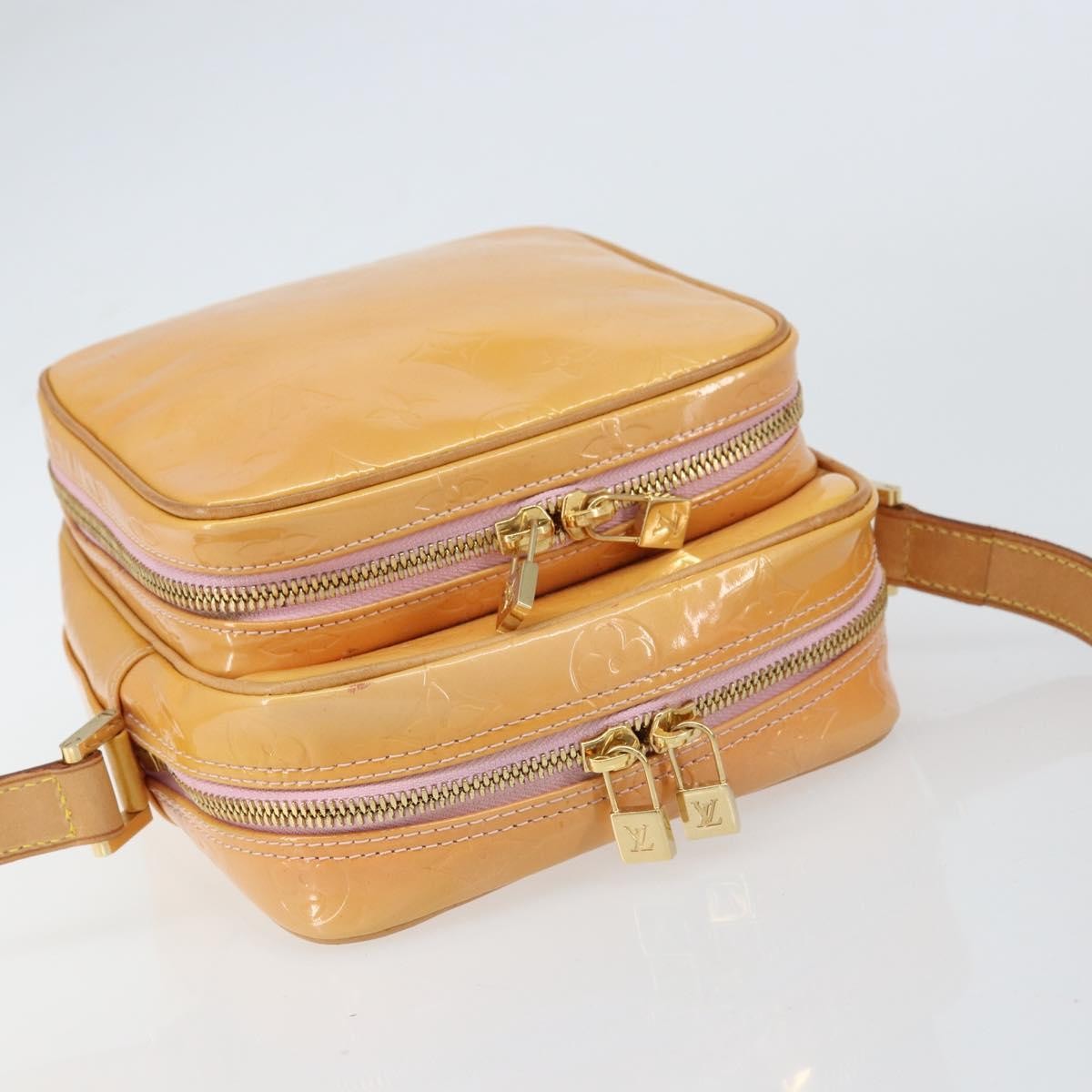 Louis Vuitton Wooster Handbag Monogram Vernis, YELLOW, PATENT_LEATHER, Shoulder bag