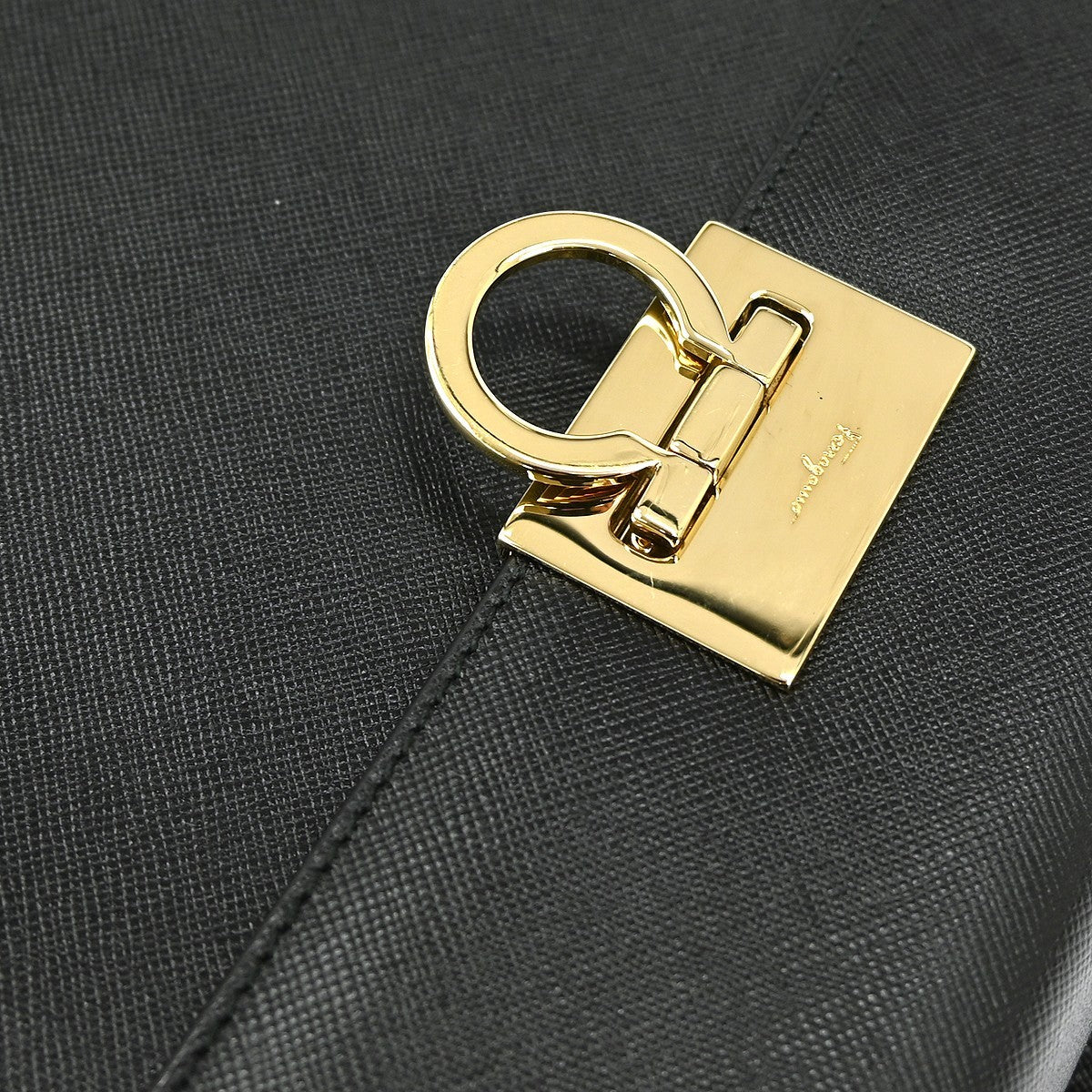 Salvatore Ferragamo Gancini handbag Leather, BLACK, LEATHER, Handbag