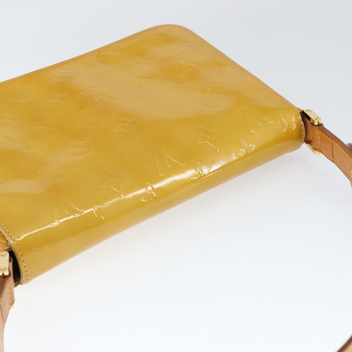 Louis Vuitton Thompson Street Handbag Monogram Vernis, BEIGE, PATENT_LEATHER, Shoulder bag