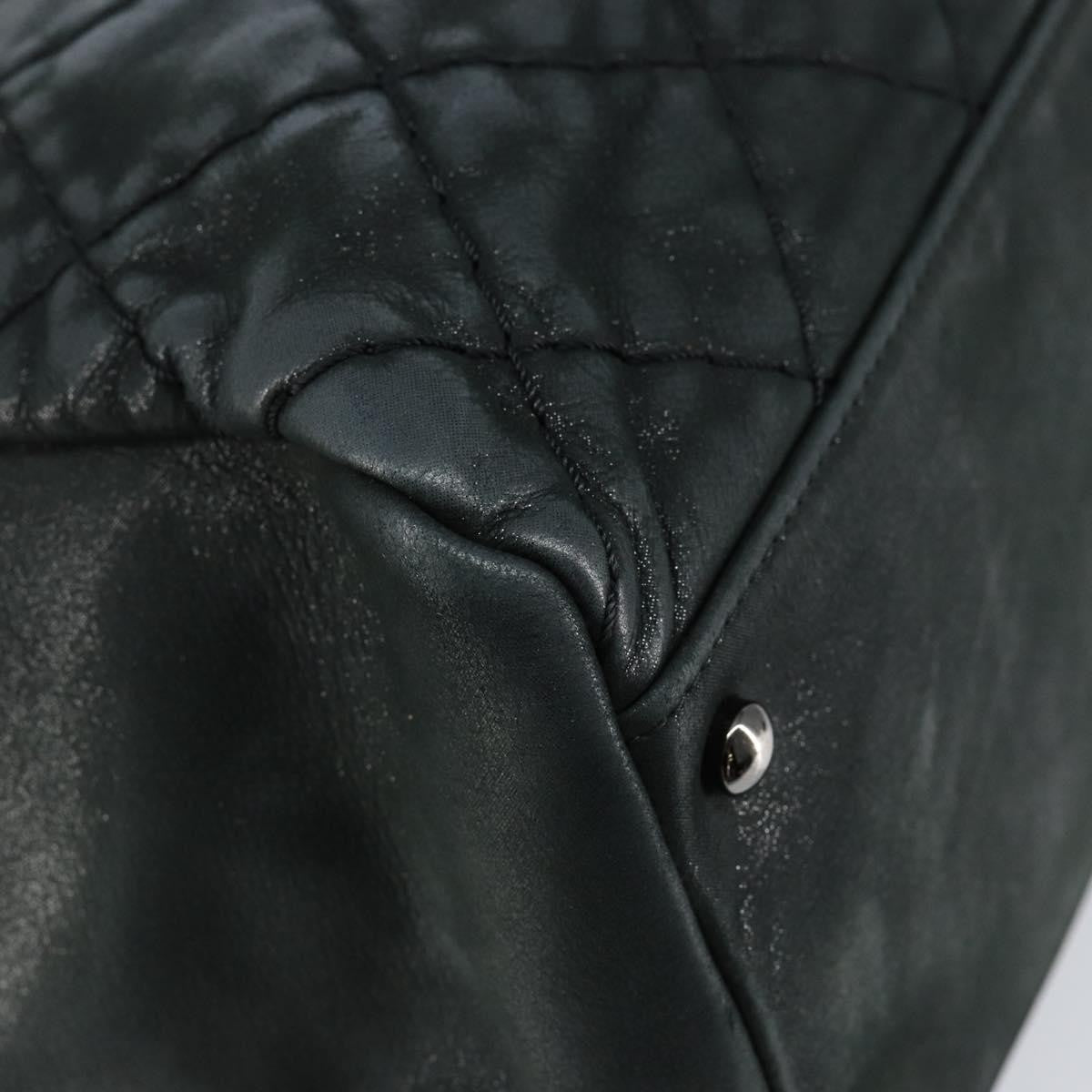 Chanel CC Charm Tote Quilted Iridescent Calfskin, GREEN, LEATHER, Tote bag