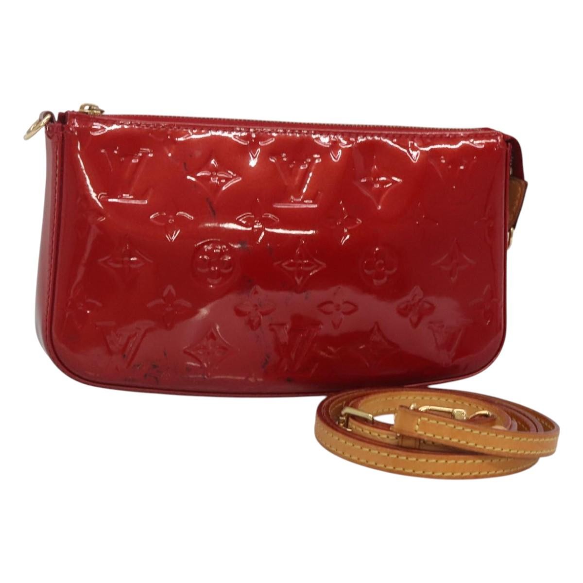 Louis Vuitton Pochette Accessoires vernis, RED, PATENT_LEATHER, Clutche & pouche