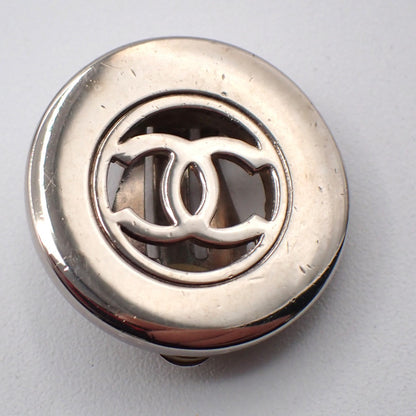 Chanel CC Cutout Round Clip-On Earrings Metal, SILVER, METAL, Earrings
