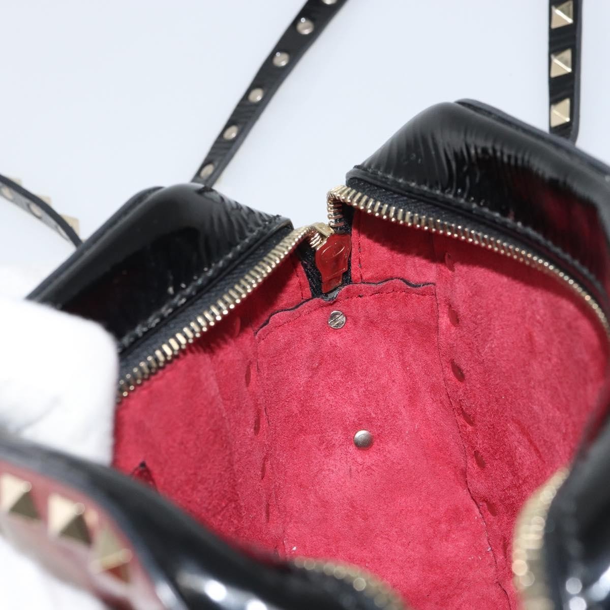 Valentino Garavani Rockstud Chain Camera Crossbody Bag Patent leather, RED, PATENT_LEATHER, Clutche & pouche