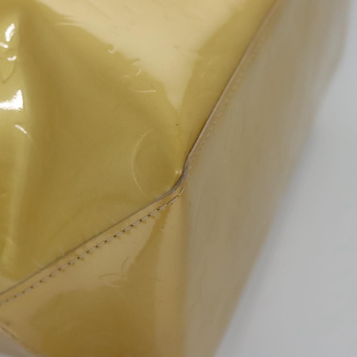 Louis Vuitton Reade Handbag Monogram Vernis, Beige, Patent Leather, Handbag