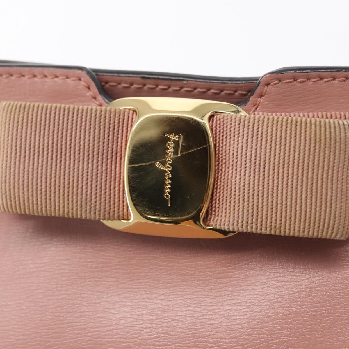 Salvatore Ferragamo Vala Shoulder Bag Leather, PINK, LEATHER, Shoulder bag