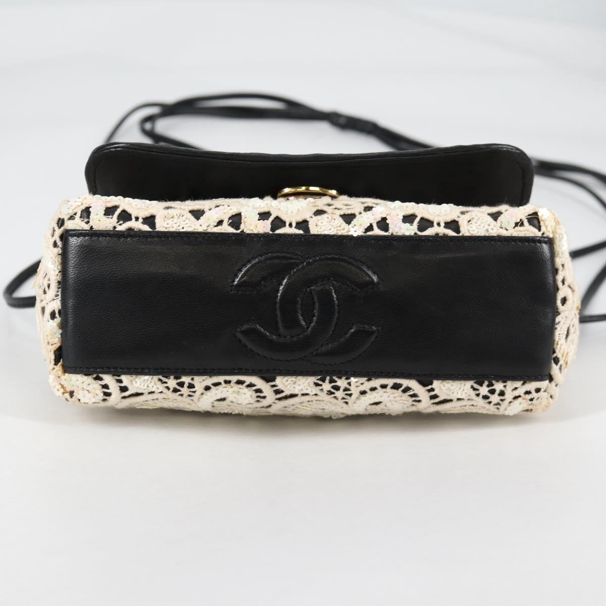 Chanel Floral CC Flap Bag Leather, WHITE, LEATHER, Shoulder bag