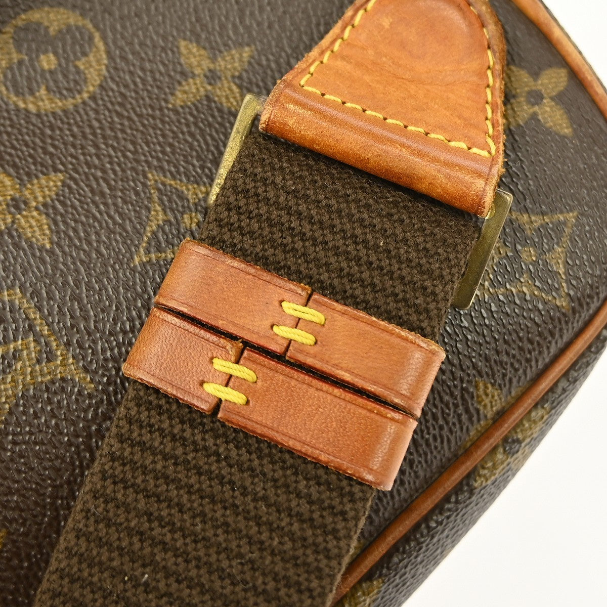 Louis Vuitton Pochette Gange Monogram Canvas, BROWN, CANVAS, Shoulder bag