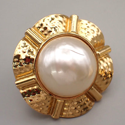 Chanel Vintage Clip-On Earrings Metal with Faux Pearl, Gold, Gold Plated, Earrings