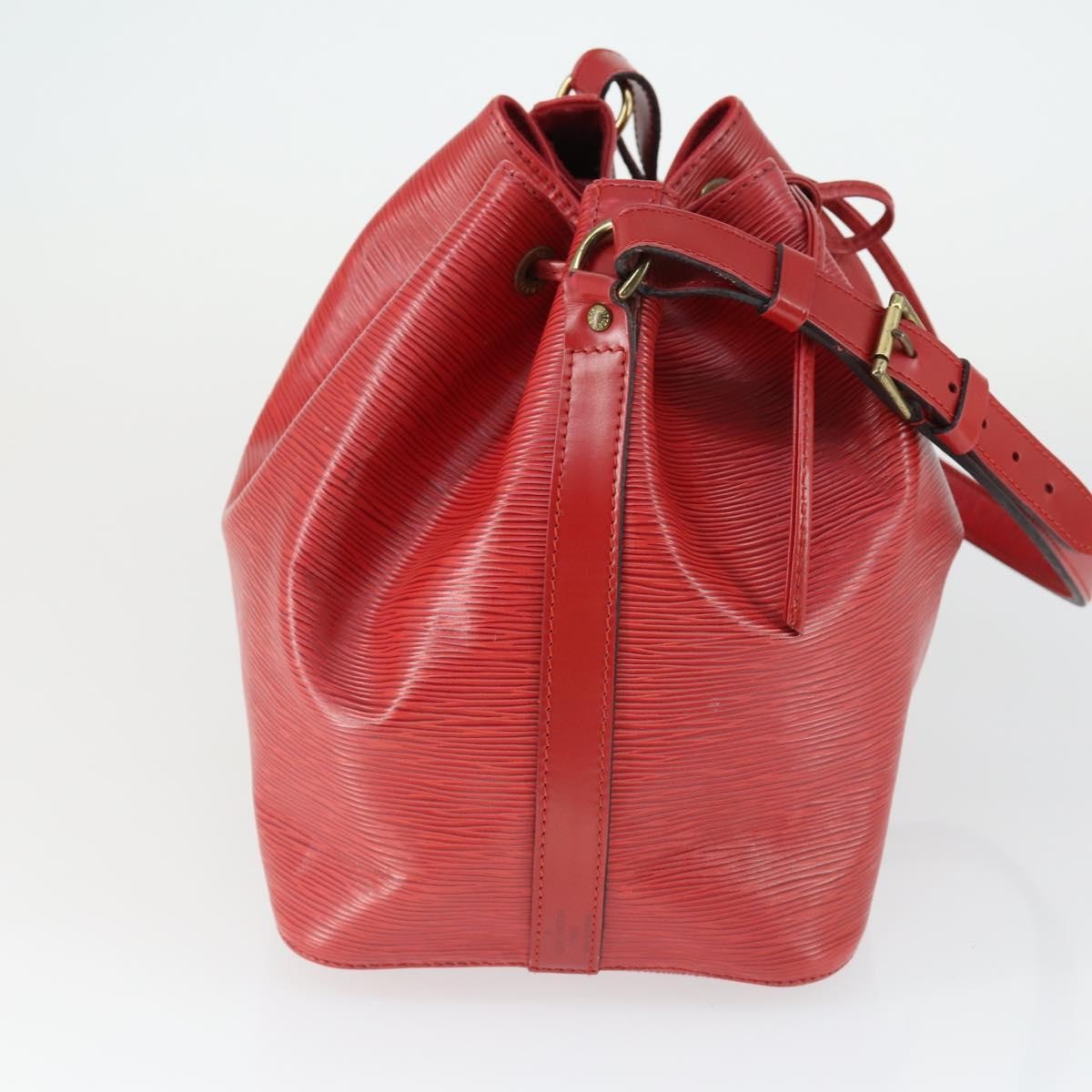 Louis Vuitton Noe Handbag Epi Leather, RED, LEATHER, Shoulder bag