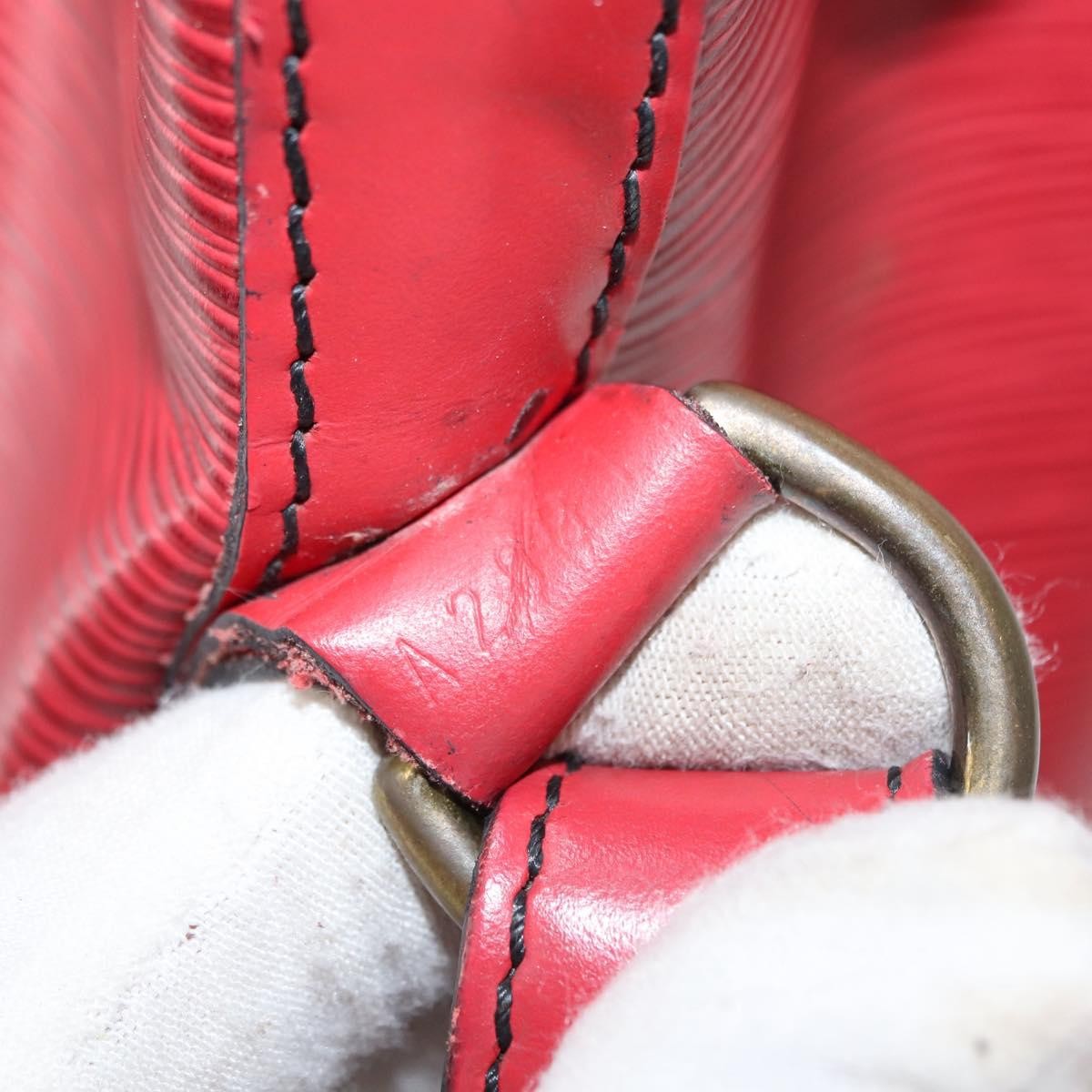 Louis Vuitton Petit Noe Handbag Epi Leather, RED, LEATHER, Shoulder bag