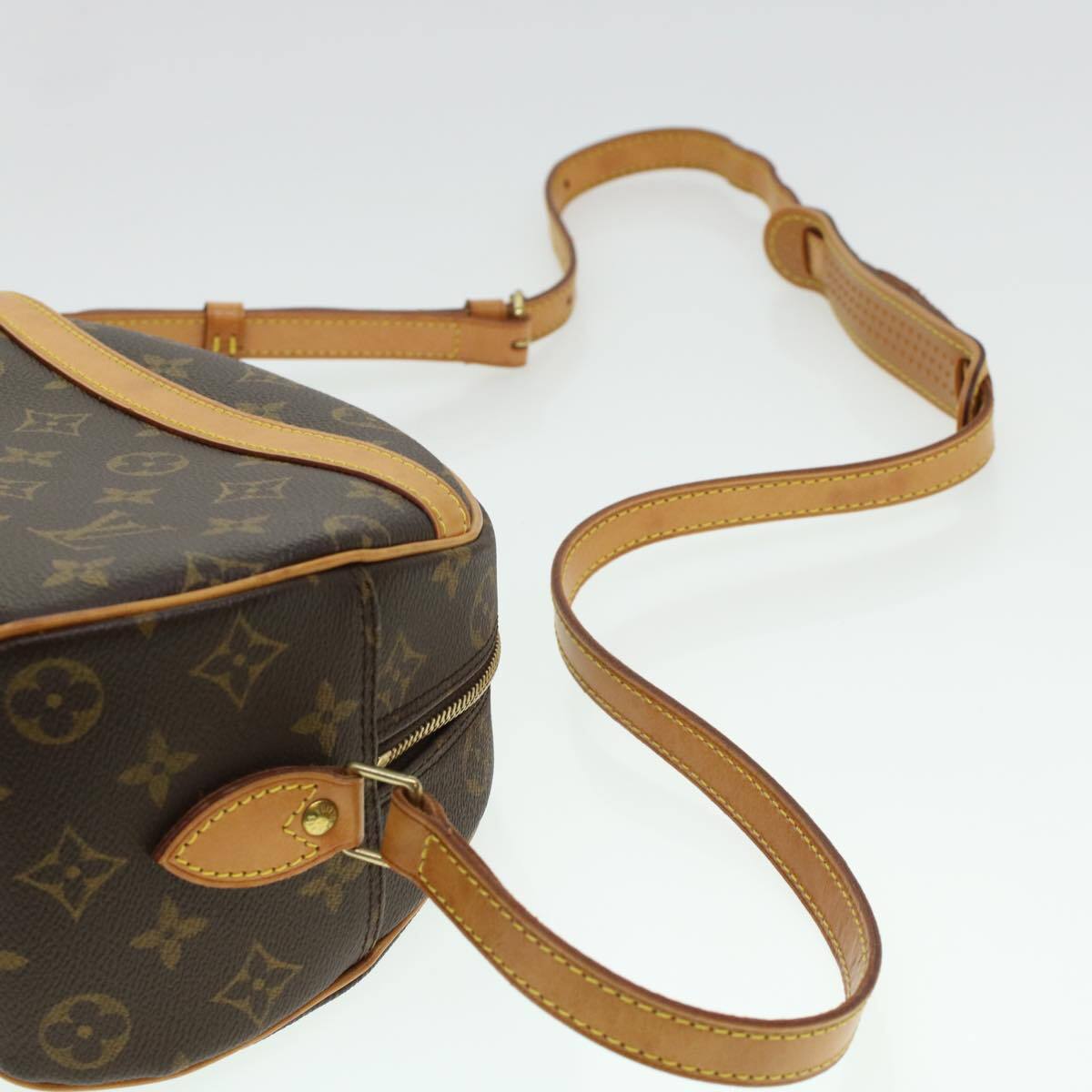 Louis Vuitton Blois Handbag Monogram Canvas, BROWN, CANVAS, Handbag