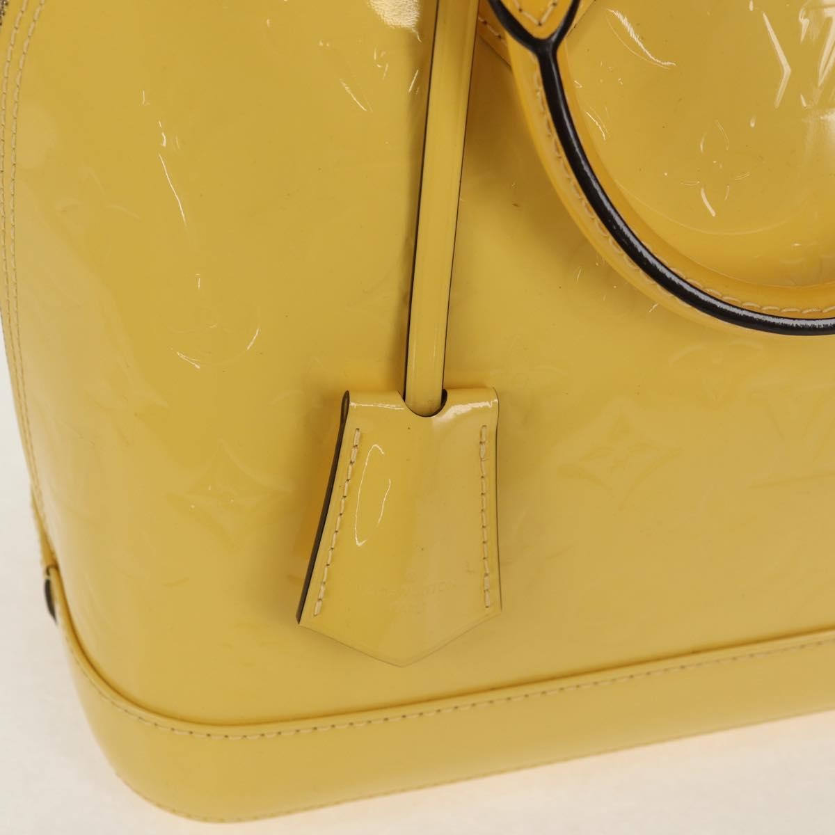 Louis Vuitton Alma Handbag Monogram Vernis, YELLOW, PATENT_LEATHER, Handbag