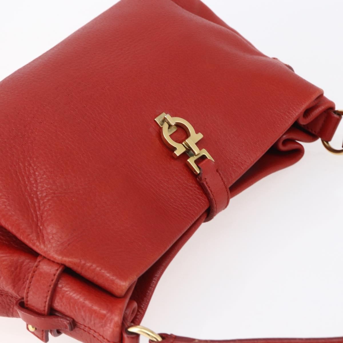 Salvatore Ferragamo Gancini Shoulder Bag Leather, RED, LEATHER, Shoulder bag