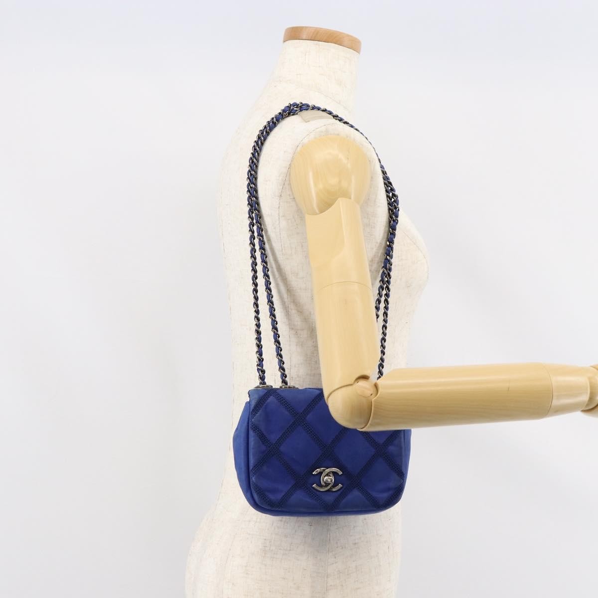Chanel Diamond Stitch Chain Flap Bag Quilted Iridescent Calfskin, BLUE, LEATHER, Shoulder bag