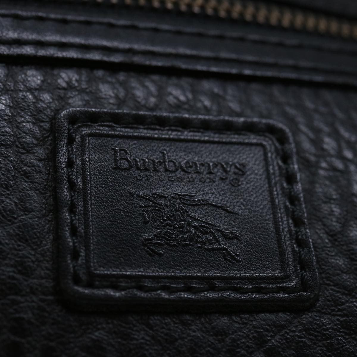 Burberry Zip Clutch Leather, BLACK, LEATHER, Clutche & pouche