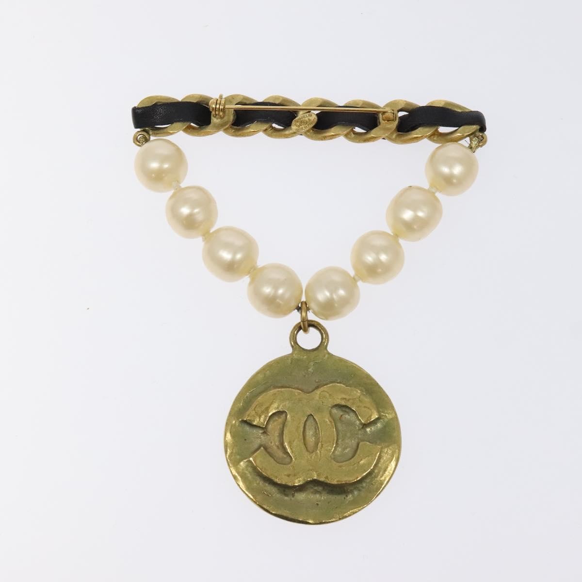 Chanel Vintage Round CC Brooch Textured Metal, GOLD, METAL, Brooch