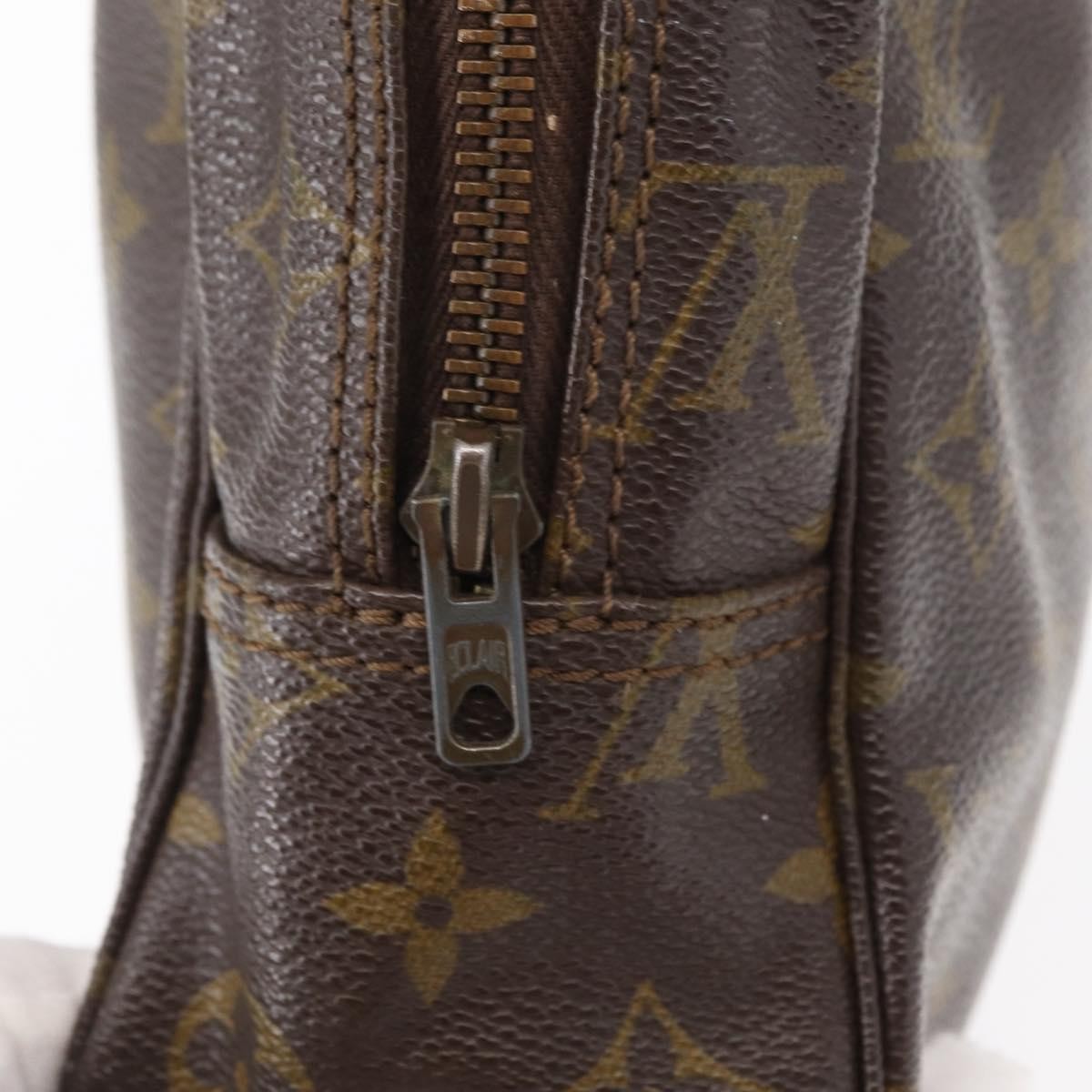 Louis Vuitton Trousse Toiletry Pouch Monogram Canvas, BROWN, CANVAS, Toiletry Case