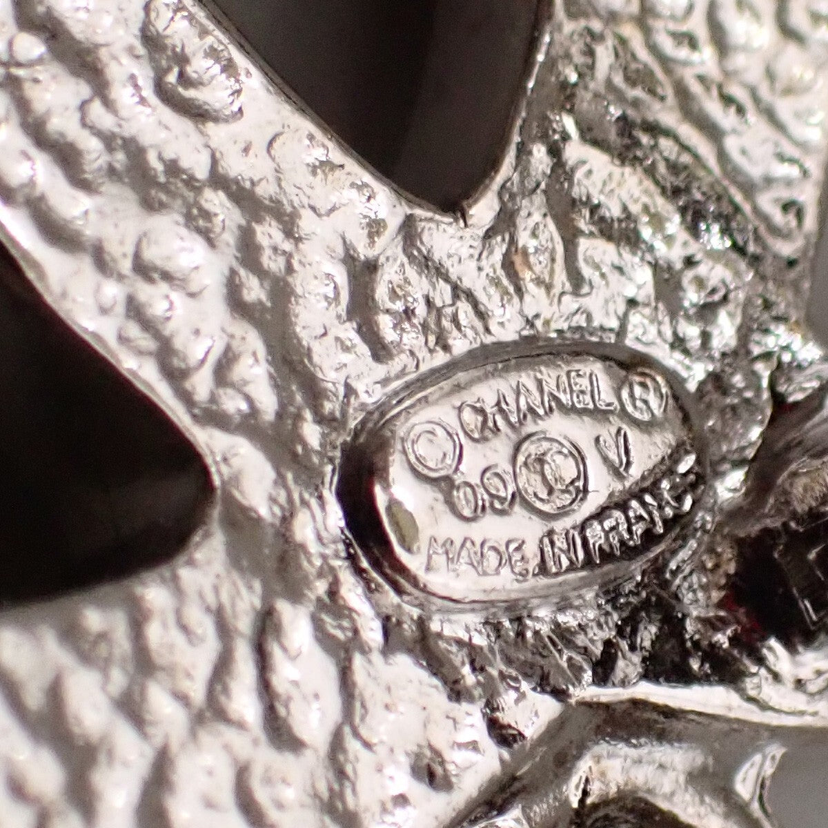 Chanel CC Drop Brooch Metal and Faux Pearls, SILVER, SILVER_PLATED, Brooch