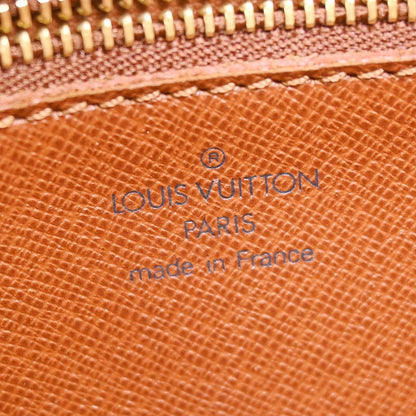 Louis Vuitton Marly Dragonne Clutch Monogram Canvas, Brown, Canvas, Clutch
