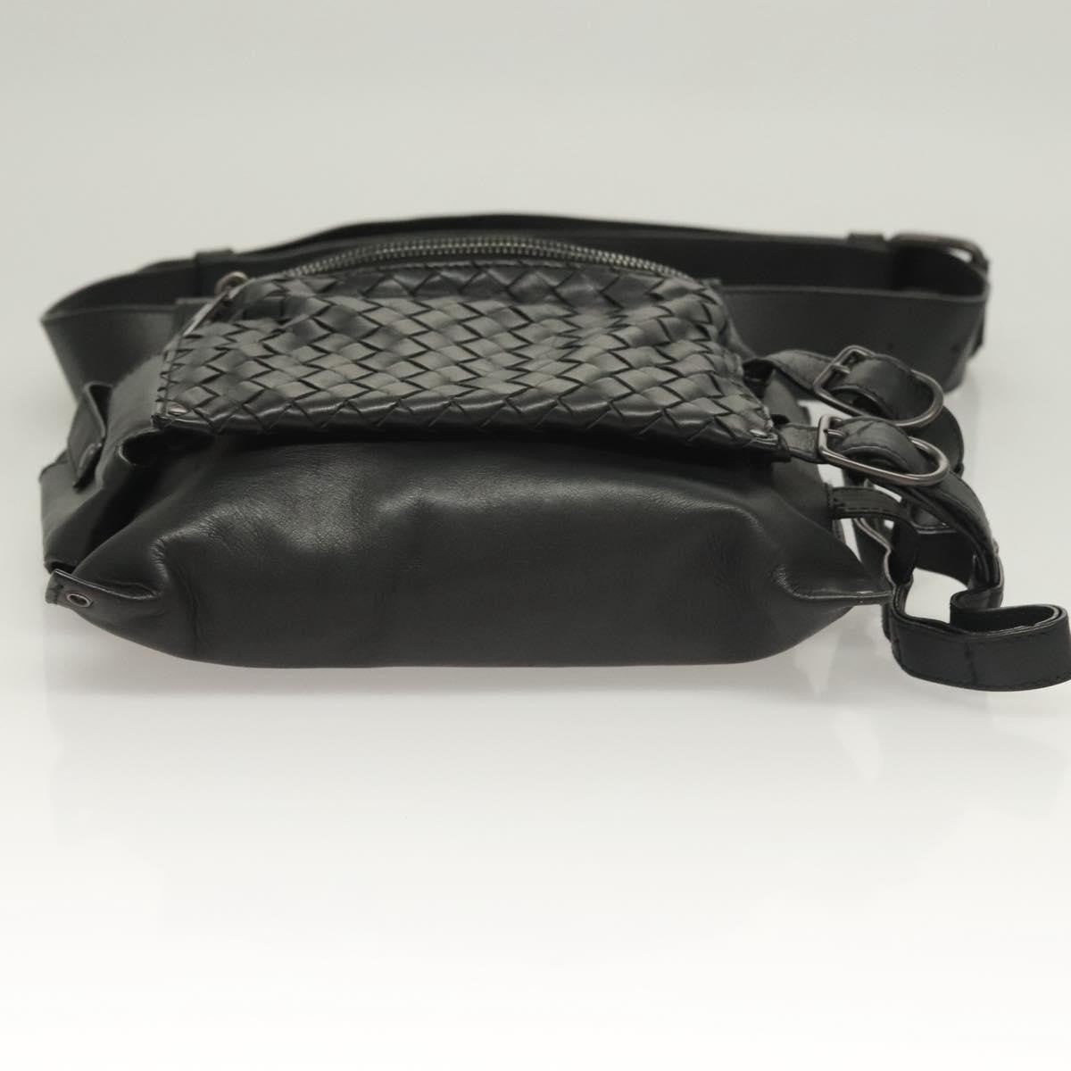 Bottega Veneta Utility Waist Bag Leather with Intrecciato, BLACK, LEATHER, Clutche & pouche