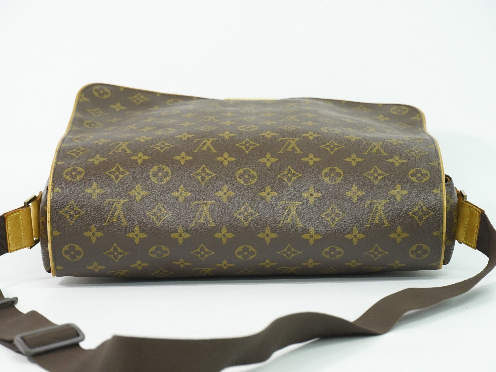 Louis Vuitton Abbesses Messenger Bag Monogram Canvas, Brown, Canvas, Shoulder Bag