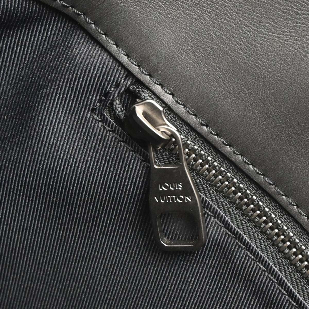 Louis Vuitton Cabas Voyage NM Damier Infini Leather, BLACK, LEATHER, Tote bag